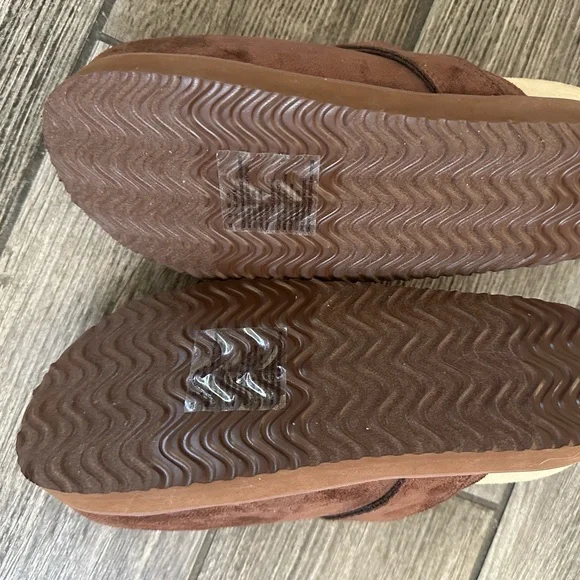 American Eagle Outfitters Brown Suede Buckle Clogs - Picture 3 of 4